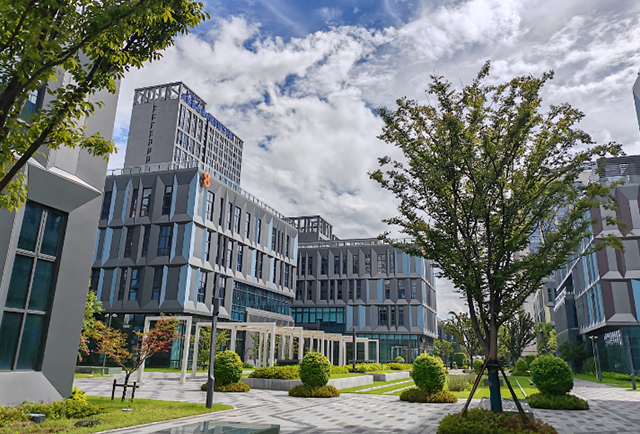 濮阳工业地产投资新蓝海——新能源产业园区崛起